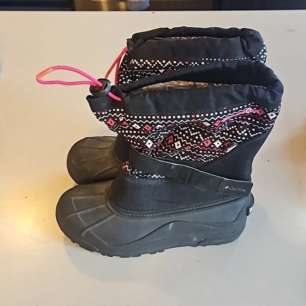 Columbia big kids winter boots